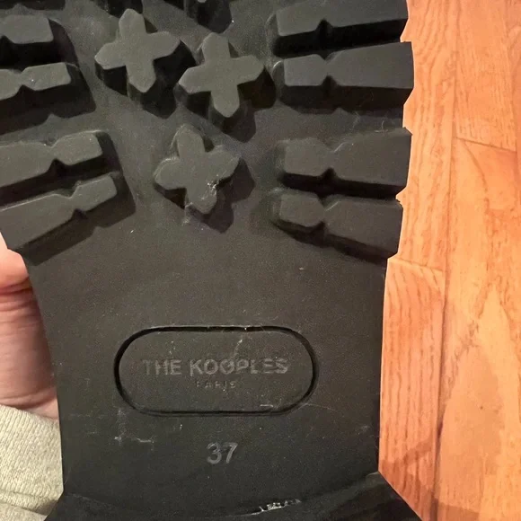 The Kooples NWOT Size 37 (US 7) black leather platform ankle boots - Picture 6 of 7